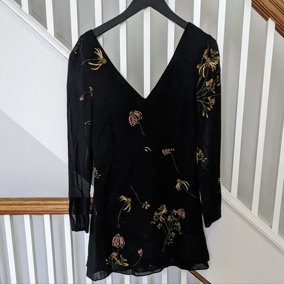 BNWT Aritzia Little Moon Cordata Dress - size 2 - Picture 8 of 14